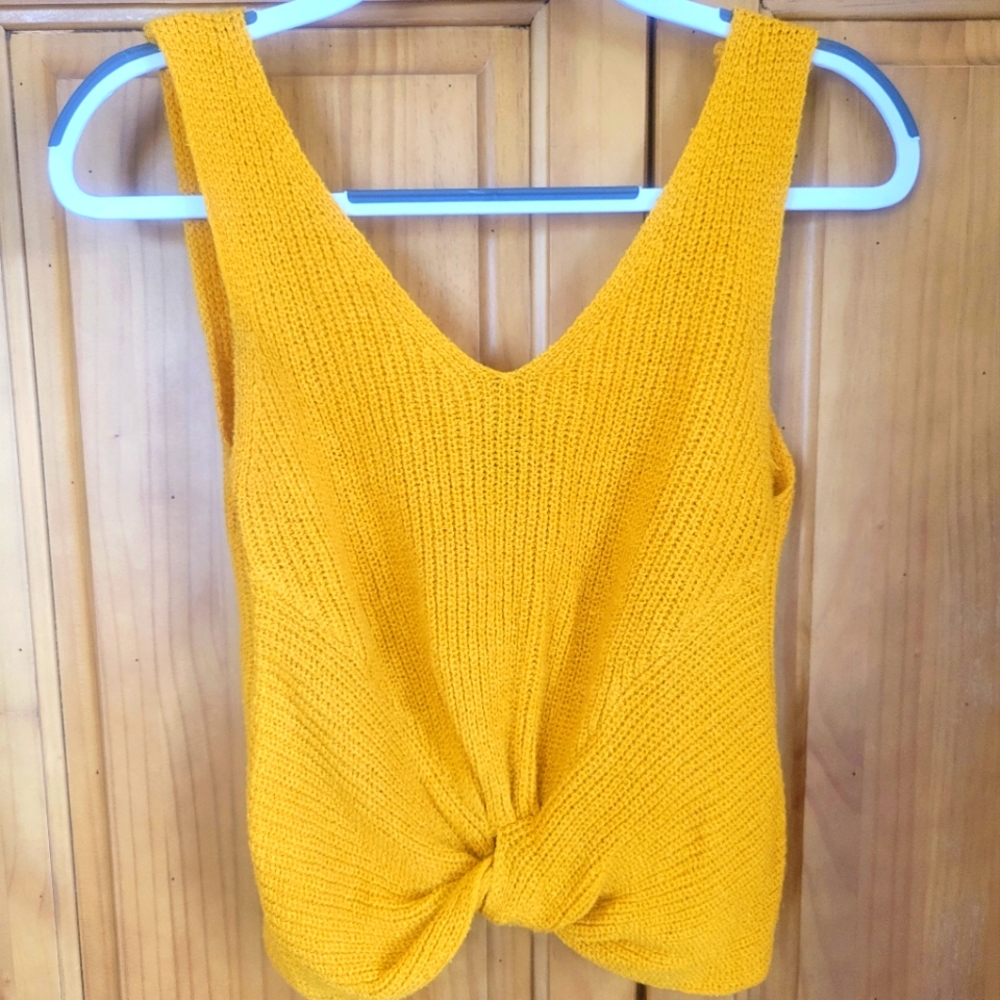 Knit top